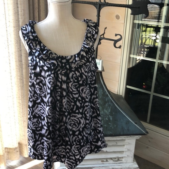 Motherhood Maternity Tops - Motherhood Sleeveless Maternity‎ Top